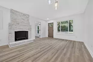 220 Edge Ave, Valparaiso, FL 32580 - Photo 4