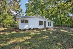 220 Edge Ave, Valparaiso, FL 32580 - Photo 2