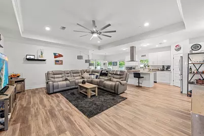 736 Commanche Street, Fort Walton Beach, FL 32547 - Photo 14