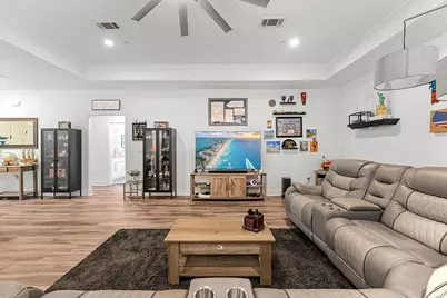 736 Commanche Street, Fort Walton Beach, FL 32547 - Photo 10