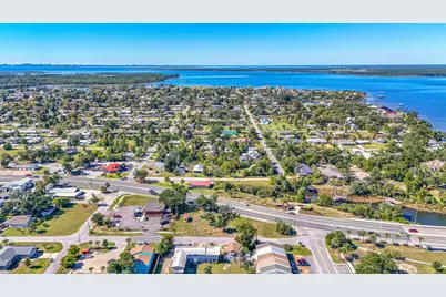 305 Ohio Avenue, Lynn Haven, FL 32444 - Photo 22