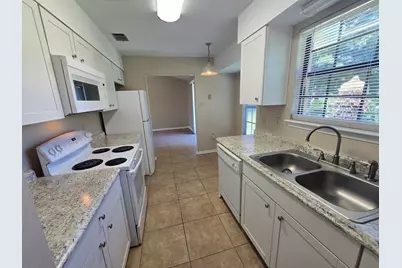 619 Schneider Drive, Fort Walton Beach, FL 32547 - Photo 8