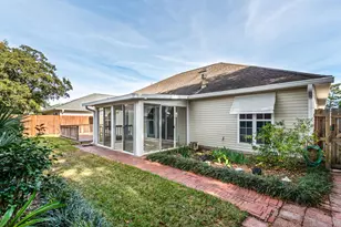 912 Claeven Cir, Fort Walton Beach, FL 32547 - Photo 34