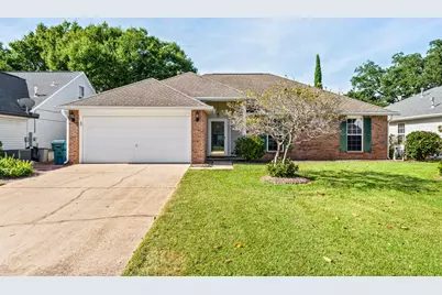 912 Claeven Circle, Fort Walton Beach, FL 32547 - Photo 1
