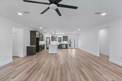 8390 Verano Street, Navarre, FL 32566 - Photo 18