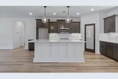 8390 Verano Street, Navarre, FL 32566 - Photo 10