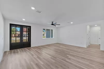 8393 Segura Street, Navarre, FL 32566 - Photo 4