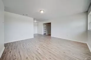 2608 W 21st St, Panama City, FL 32405 - Photo 6