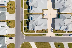 8390 Jollymon Wy, Panama City Beach, FL 32413 - Photo 40