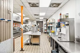 10501 Emerald Coast Pkwy, Destin, FL 32541 - Photo 14