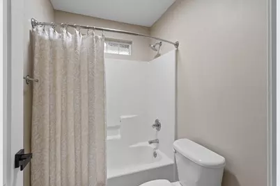 5284 Woodlake Trace, Gulf Breeze, FL 32563 - Photo 28