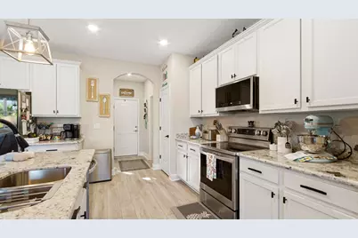 693 Coastal Breeze Drive, Freeport, FL 32439 - Photo 14