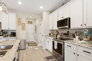 693 Coastal Breeze Dr, Freeport, FL 32439 - Photo 14