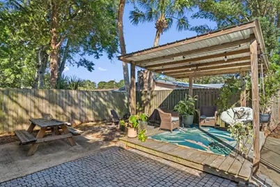 145 W Terry Circle W, Mary Esther, FL 32569 - Photo 28