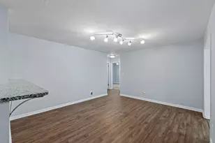 145 W Terry Circle W, Mary Esther, FL 32569 - Photo 6