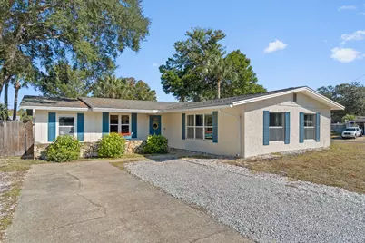 145 W Terry Circle W, Mary Esther, FL 32569 - Photo 1