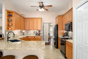 2002 Kildare Cir, Niceville, FL 32578 - Photo 8