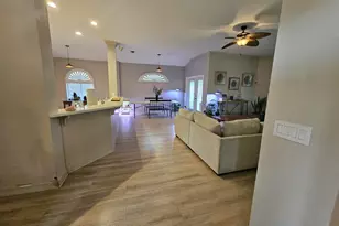 4111 Callaway Dr, Niceville, FL 32578 - Photo 2