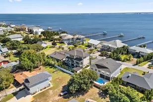 3348 Edgewater Dr, Gulf Breeze, FL 32563 - Photo 54