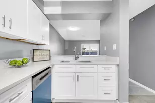 734 Legion Dr, Destin, FL 32541 - Photo 4