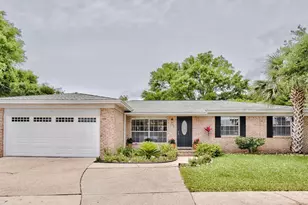 711 Legion Dr, Destin, FL 32541 - Photo 1