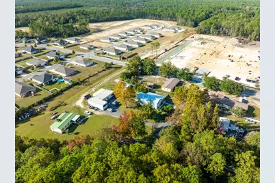 176 Bourbon Street, Freeport, FL 32439 - Photo 4