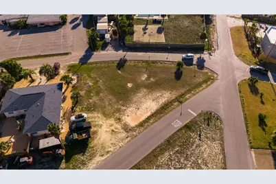 601 Granada Circle, Panama City Beach, FL 32413 - Photo 4