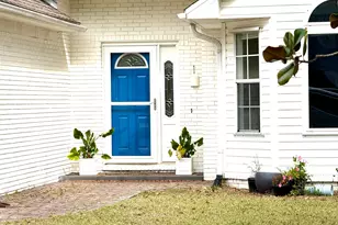 6814 Avenida De Galvez, Navarre, FL 32566 - Photo 4