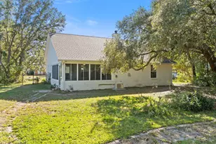 6814 Avenida De Galvez, Navarre, FL 32566 - Photo 6