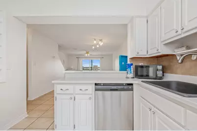 8468 Gulf Boulevard # UT-4, Navarre, FL 32566 - Photo 14