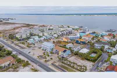 8468 Gulf Boulevard # UT-4, Navarre, FL 32566 - Photo 1