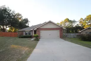 149 Strike Eagle Dr, Crestview, FL 32536 - Photo 1