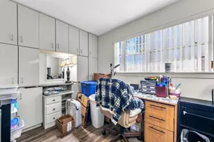 348 NE Gardner Dr NE, Fort Walton Beach, FL 32548 - Photo 14