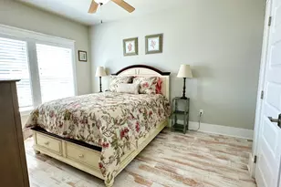 1422 Seaside Cir, Navarre, FL 32566 - Photo 14