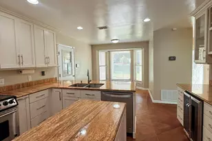 255 Ridge Lake Rd, Crestview, FL 32536 - Photo 14