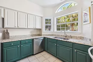 4492 Ocean View Dr, Destin, FL 32541 - Photo 14