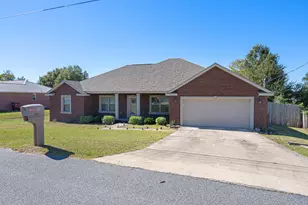 415 Jillian Dr, Crestview, FL 32536 - Photo 6