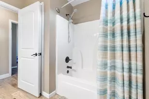 415 Jillian Dr, Crestview, FL 32536 - Photo 36