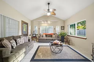 7201 Mier Henry Rd, Myrtle Grove, FL 32506 - Photo 10