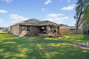 5810 Crestlake Dr, Crestview, FL 32536 - Photo 38