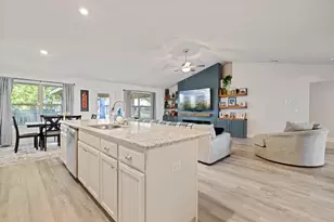 5810 Crestlake Dr, Crestview, FL 32536 - Photo 6