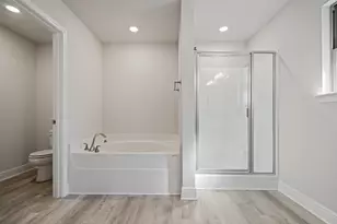 5810 Crestlake Dr, Crestview, FL 32536 - Photo 20