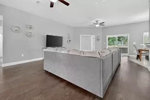 4670 Chanteuse Pkwy, Crestview, FL 32539 - Photo 12