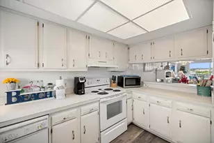 909 Santa Rosa Blvd, Fort Walton Beach, FL 32548 - Photo 6