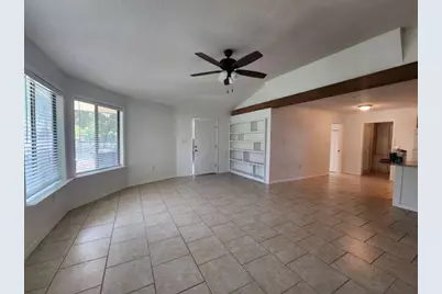 311 E Glen Avenue E, Valparaiso, FL 32580 - Photo 6