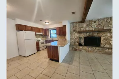 311 E Glen Avenue E, Valparaiso, FL 32580 - Photo 10