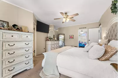 4318 Crystal Lake Drive, Chipley, FL 32428 - Photo 24