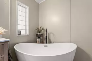 4318 Crystal Lake Dr, Chipley, FL 32428 - Photo 26