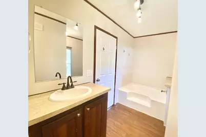 54 Tomahawk Street, Niceville, FL 32578 - Photo 12