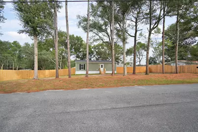 2303 Lewis St Street, Crestview, FL 32536 - Photo 4